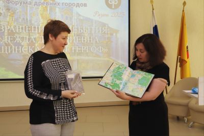 Возвращение из небытия: Надежда Дмитриевна Хвощинская и Петергоф