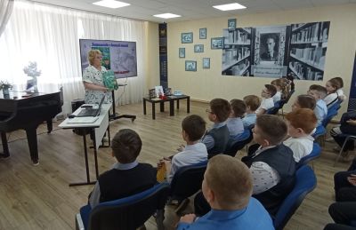 Детство в солдатской пилотке