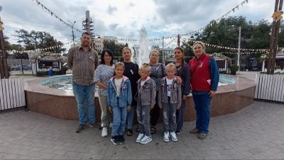 Ко Дню Российского флага