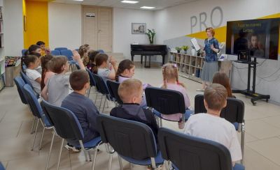 В царстве славного Салтана…    