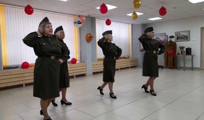 Весна сорок пятого года